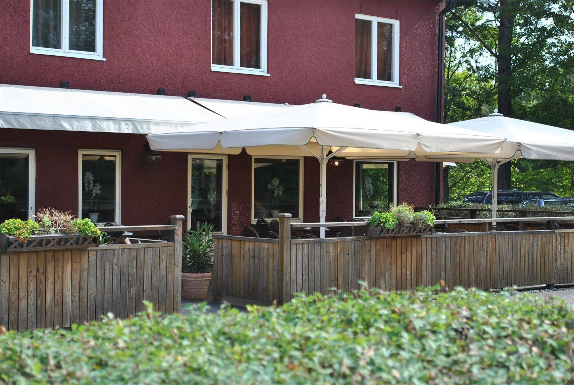Slagsta Motell & Waerdshus Norsborg Exterior foto
